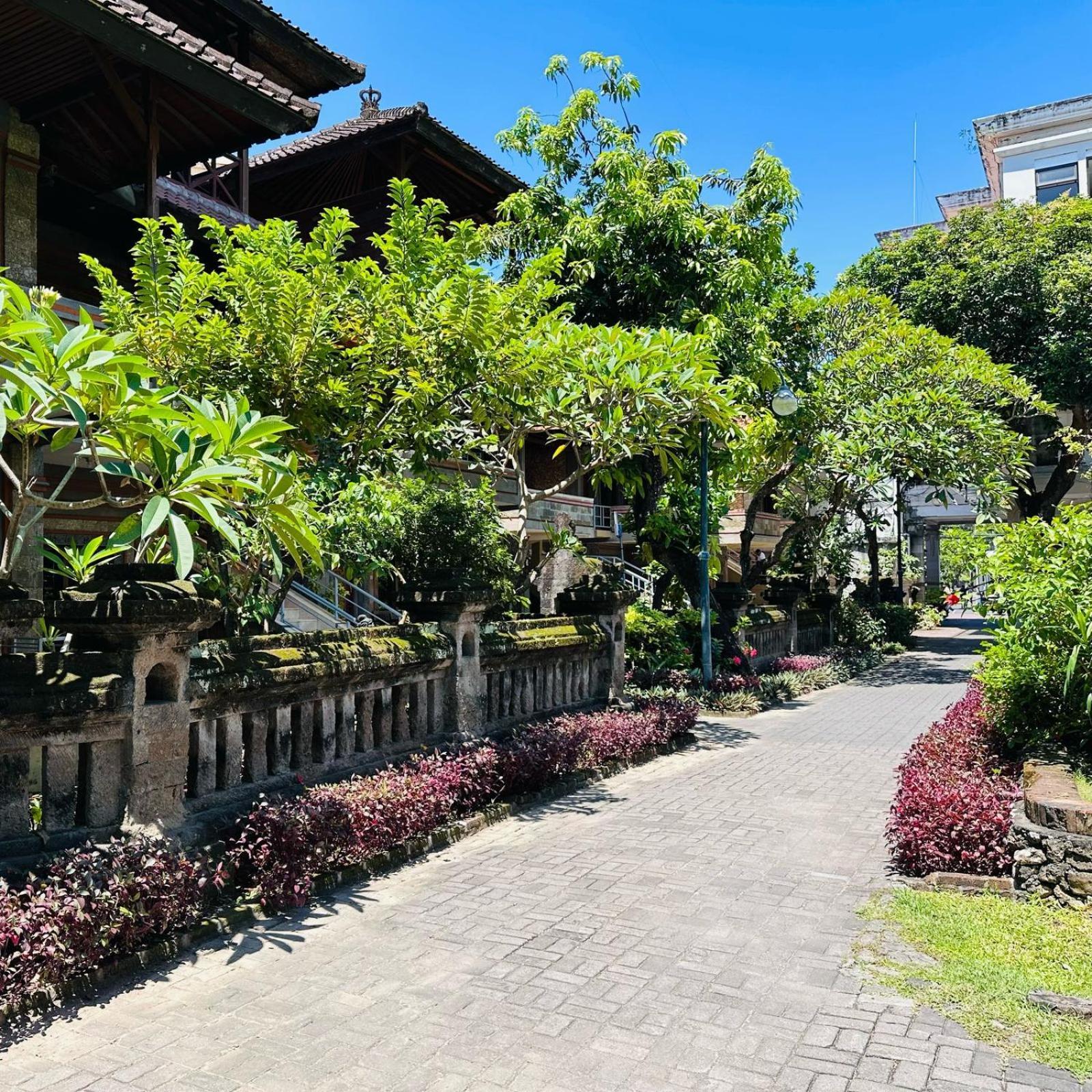 Melasti Kuta Bungalows & Spa Esterno foto