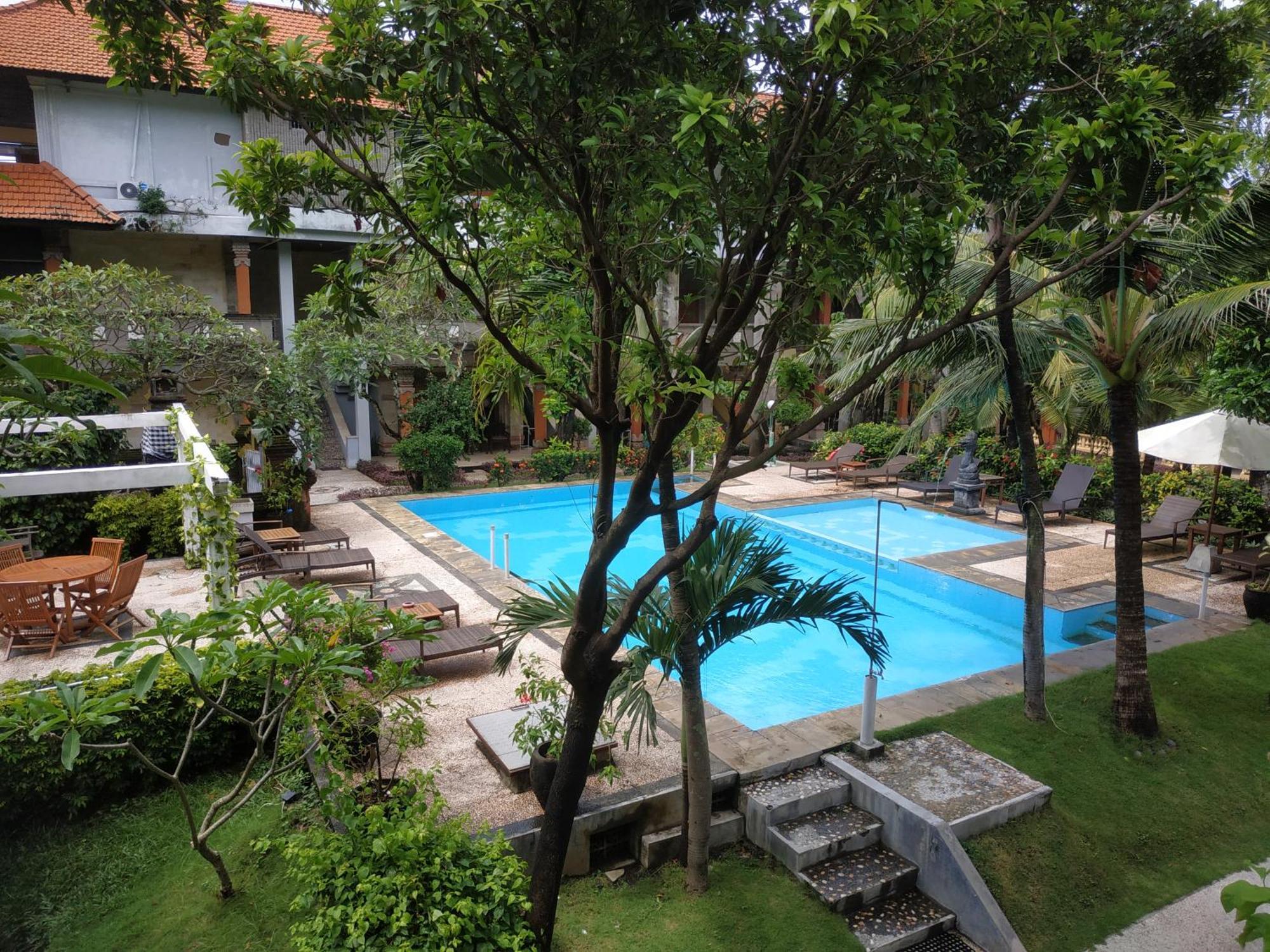 Melasti Kuta Bungalows & Spa Esterno foto